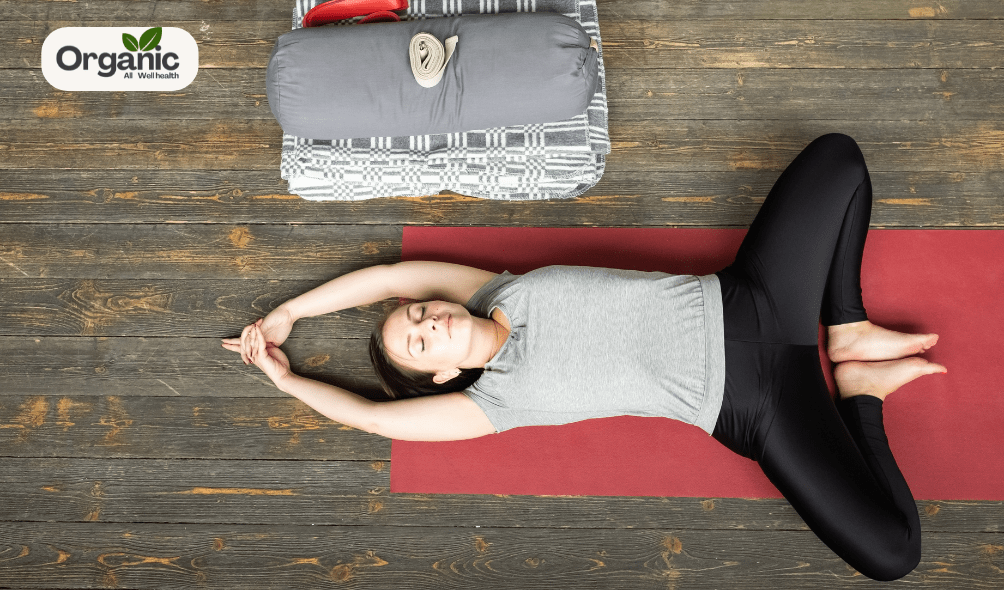 सुप्ता बद्ध कोणासन (Reclined Bound Angle Pose)