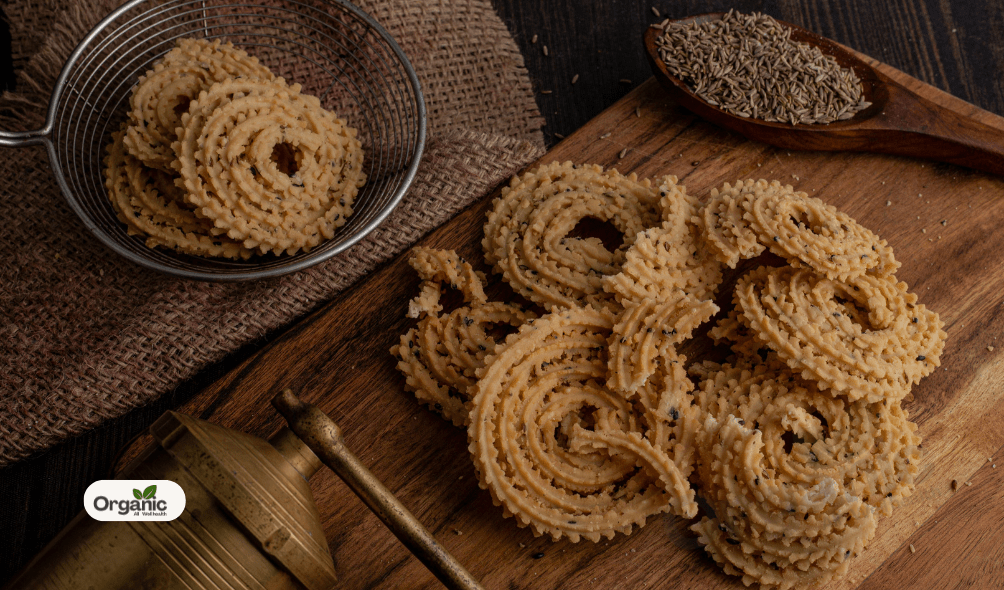 Popular Traditional Diwali Food 2025: चकली या मुरुक्कू (Chakli / Murukku)