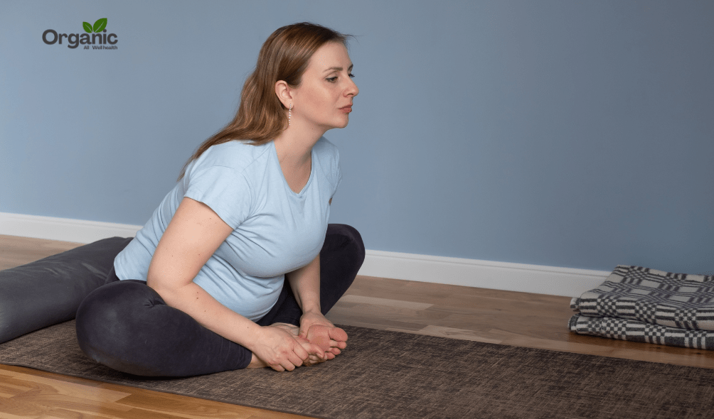 बद्ध कोणासन (Butterfly Pose)