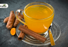 क्या रात में पीना चाहिए Turmeric Water? जानिए Turmeric Water वाला पानी पीने के फायदे